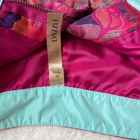 Ruffle shorts - Picture 3 of 5